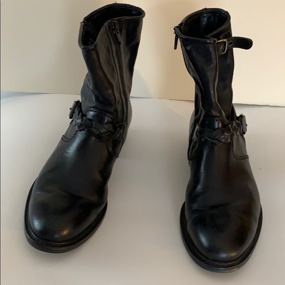 Paul Green black Moto-style bootie  size 8
